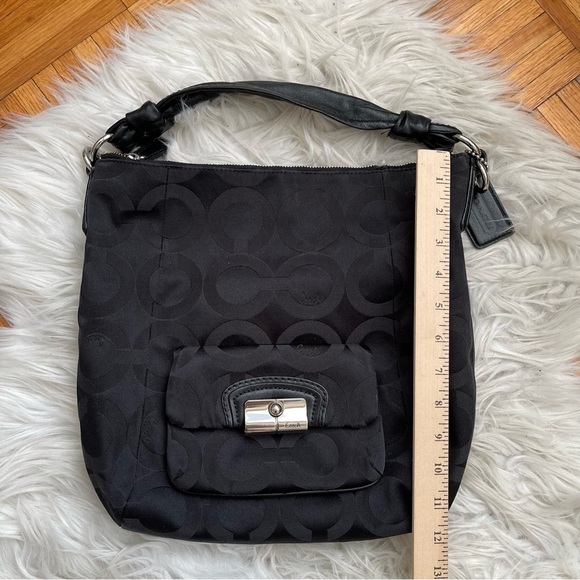 COACH monogram canvas shoulder bag - Picture 13 of 14